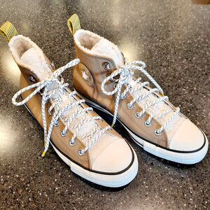Like NEW Converse All Star Chuck Taylor Leather/Faux Fur Hi-Top Sneakers, Sz. 10